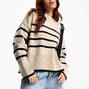 Bershka Chunky Crew Neck Sweater in Sand and Black stripes
